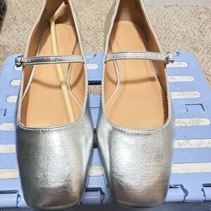 Brand new silver Mary Jane thin strap size 7.5 by JF nonslip soles,